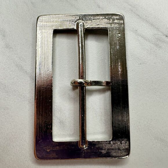 Silver Tone and Black Bar Simple Basic Belt Buckle - Picture 10 of 12